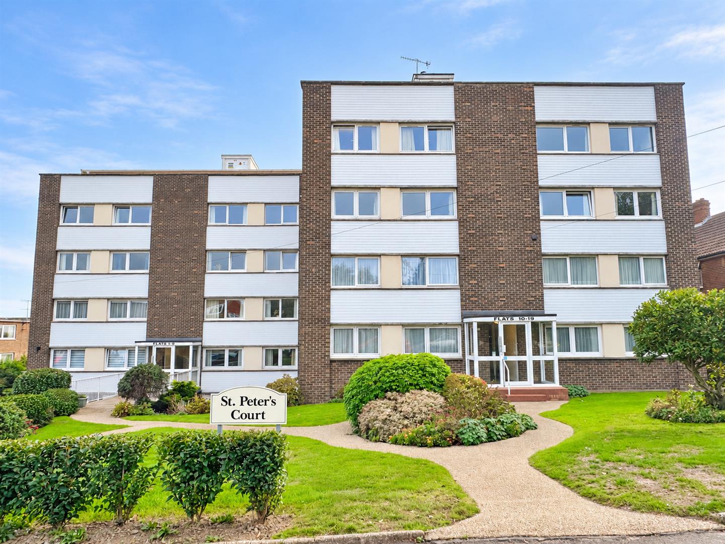 De La Warr Road, Bexhill-On-Sea